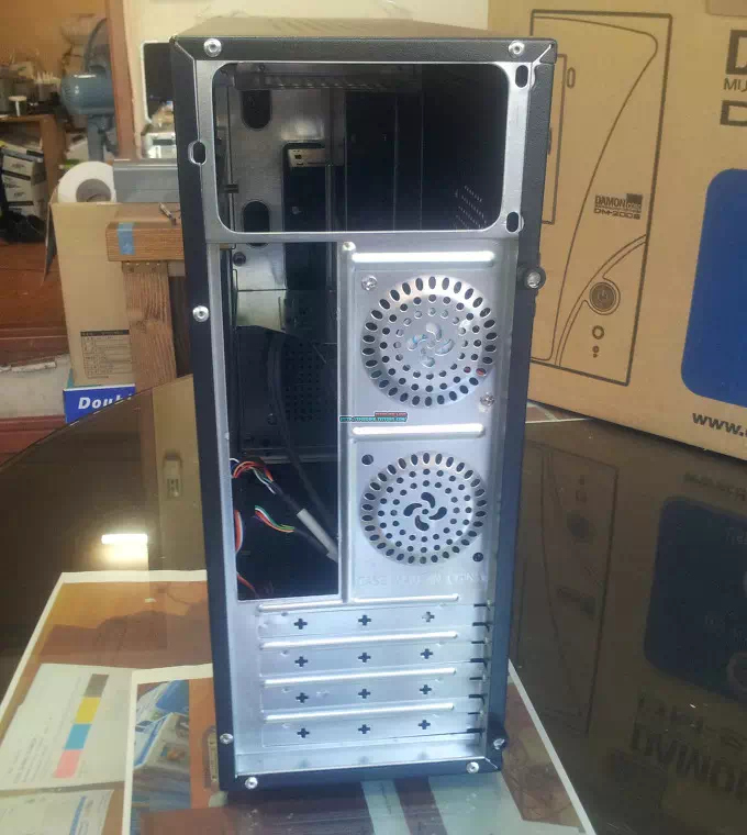 DM-200S - PC 케이스 11 DM-200S - PC 케이스 10