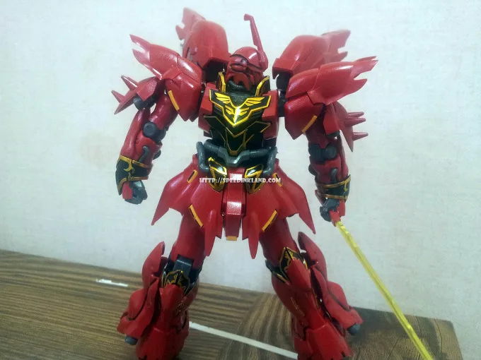 HGUC MSN-06S Sinanju - 시난주 3 HGUC MSN-06S Sinanju - 시난주 2