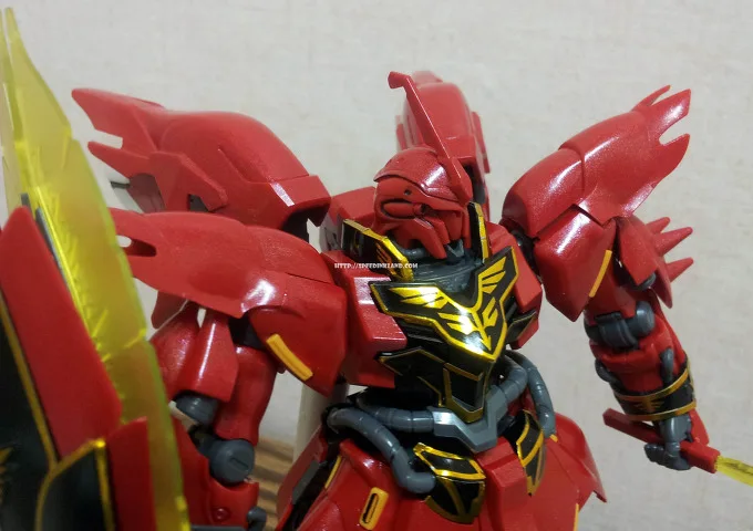 HGUC MSN-06S Sinanju - 시난주 1 HGUC MSN-06S Sinanju - 시난주