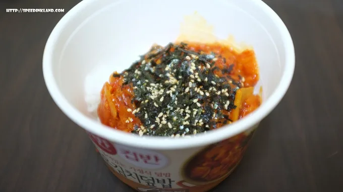 간편하게 먹는 한끼 식사 '가정식백반 CJ 볶은김치덮밥' 9 간편하게 먹는 한끼 식사 '가정식백반 CJ 볶은김치덮밥' 8