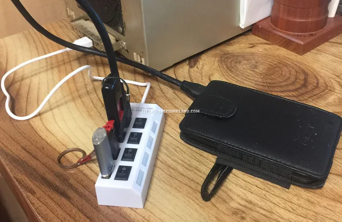 저가형 4구 USB 허브 17 저가형 4구 USB 허브 16