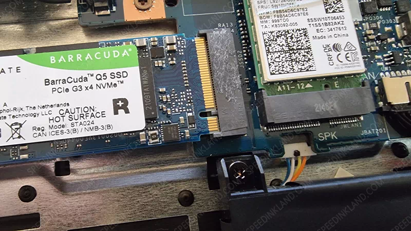 레노버 게이밍 3I 노트북 SSD 교체하기 9 SSD 장착